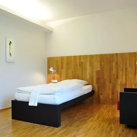 מלון Tagungszentrum Evangelische Akademie באד בול