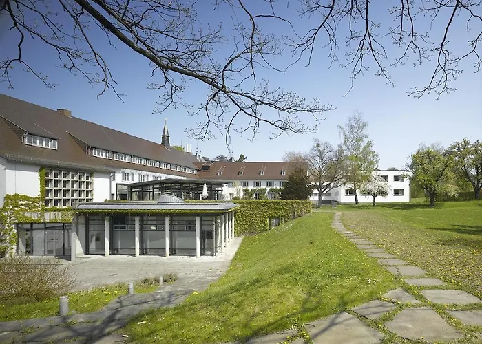 Ξενοδοχείο Tagungszentrum Evangelische Akademie Bad Boll